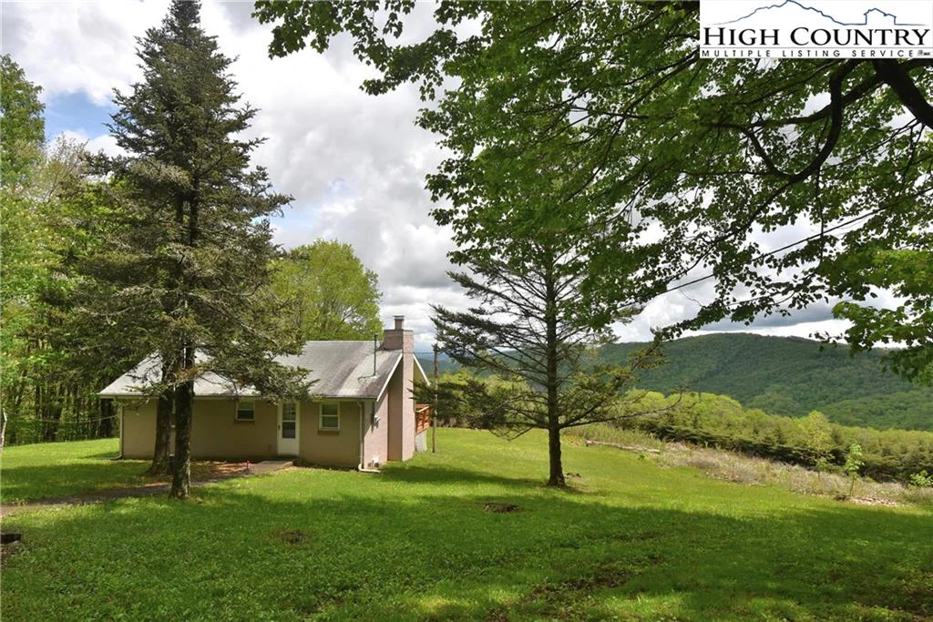 Image number 15 for the current listing