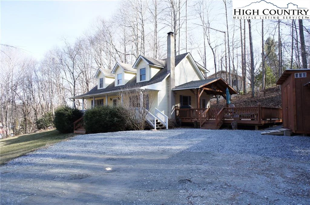 Image number 1 for the current listing