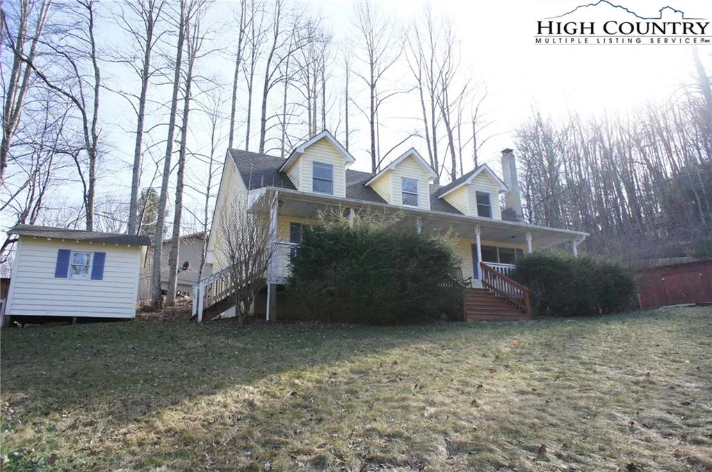 Image number 3 for the current listing