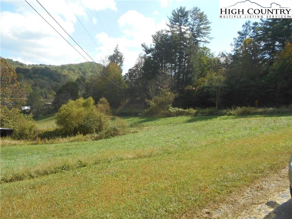 Image number 3 for the current listing