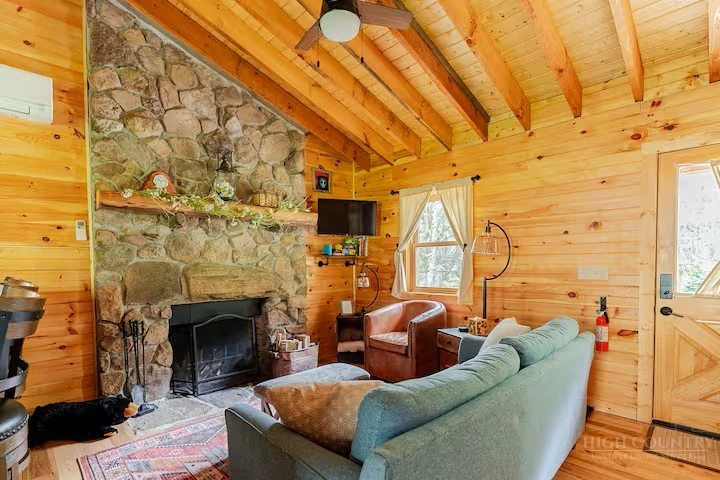Image number 4 for the current listing