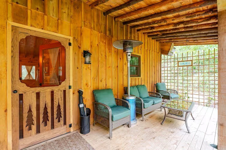 Image number 15 for the current listing