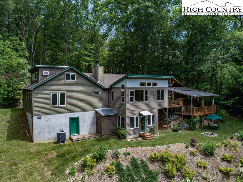 Image number 20 for the current listing