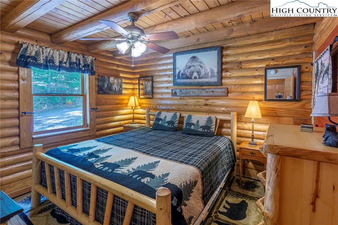 Image number 6 for the current listing