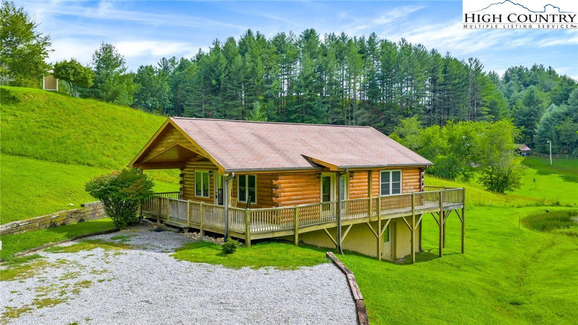 Image number 1 for the current listing