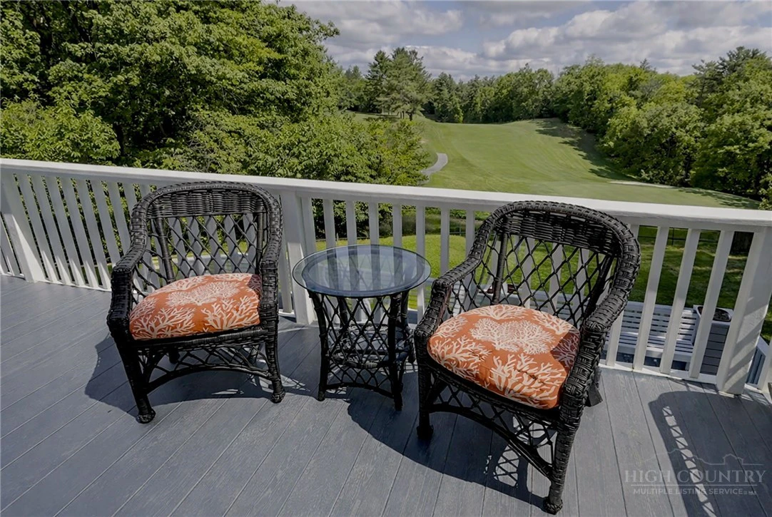 Image number 8 for the current listing