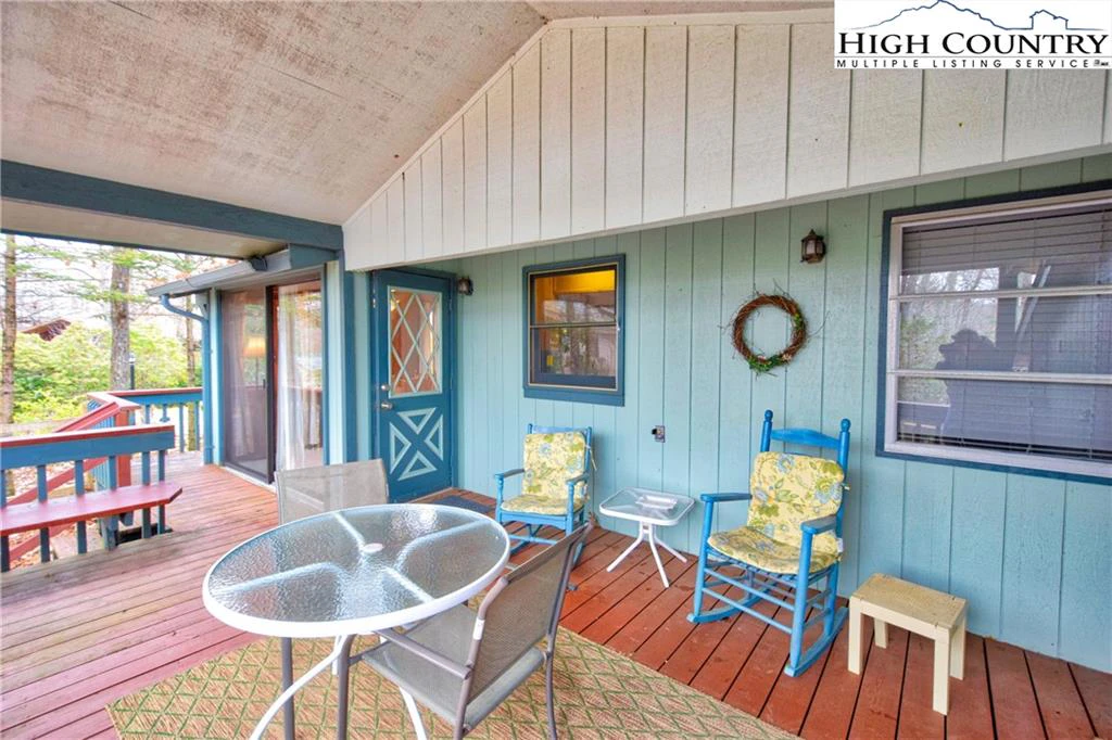 Image number 8 for the current listing