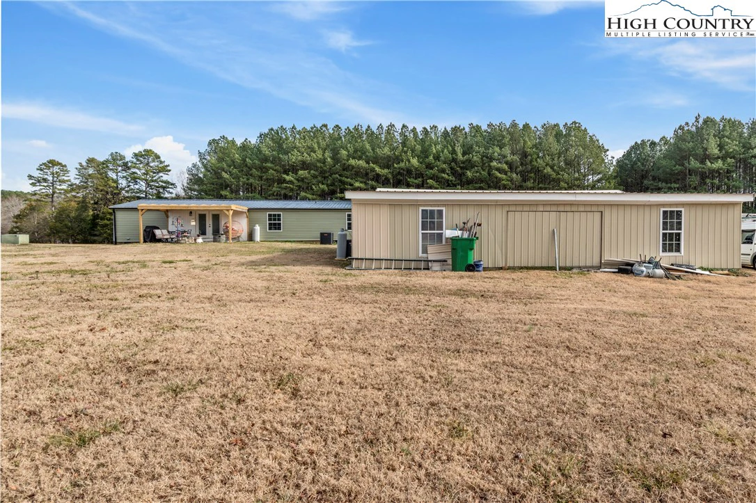 Image number 18 for the current listing
