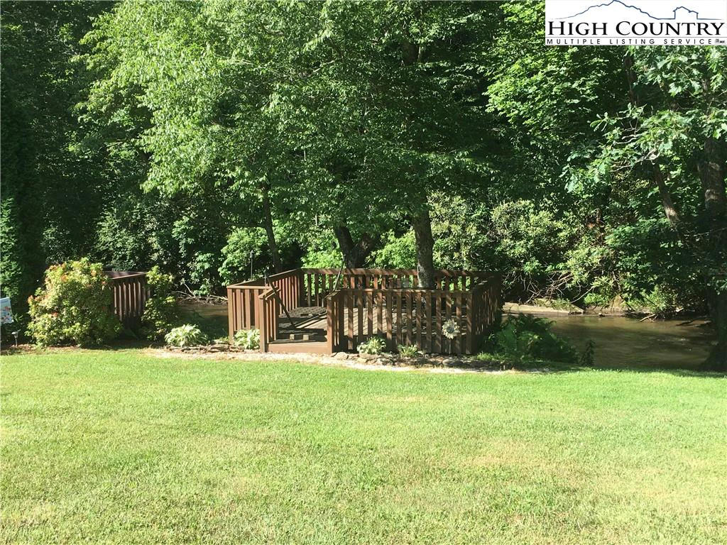 Image number 16 for the current listing