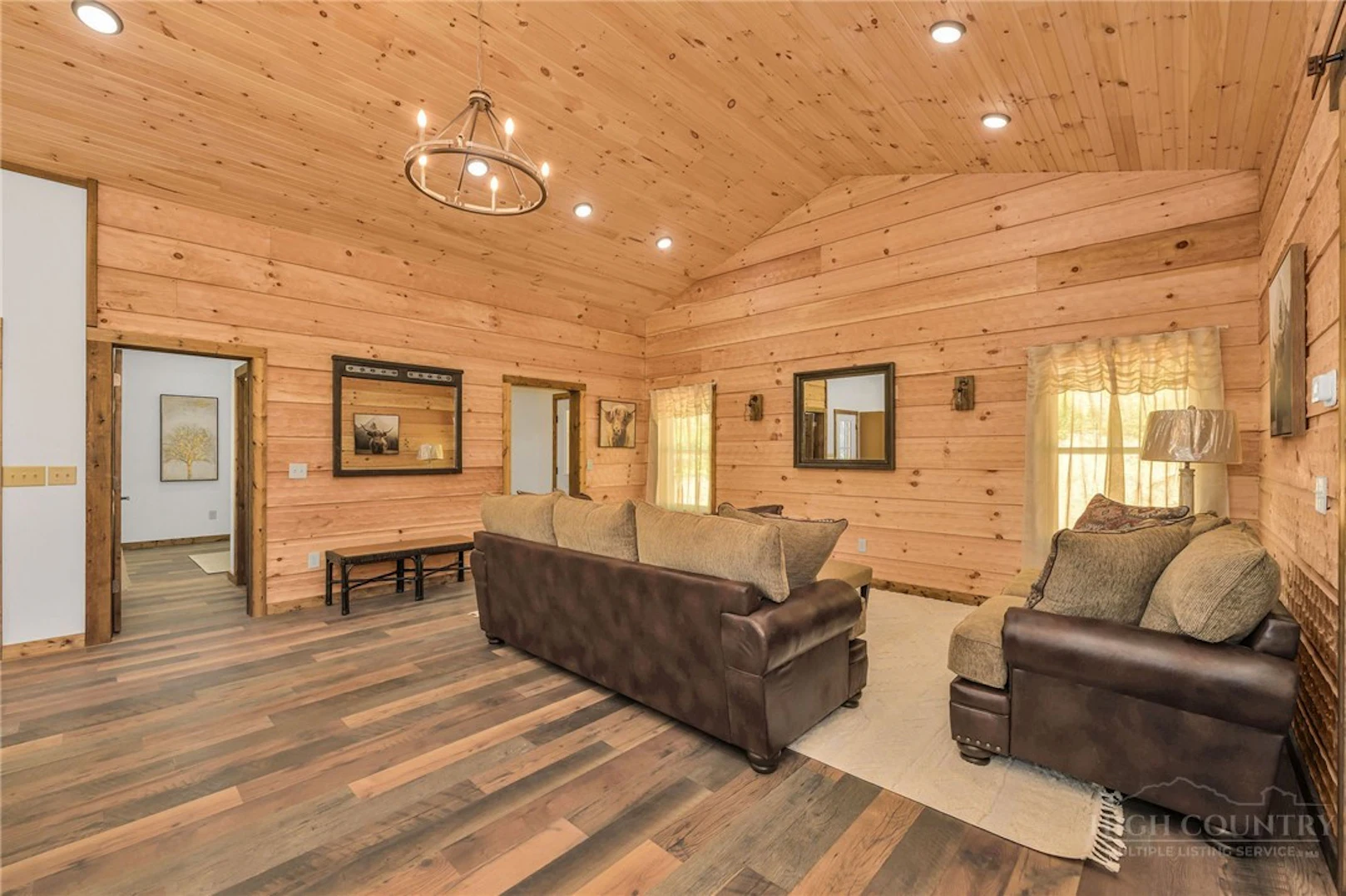 Image number 11 for the current listing