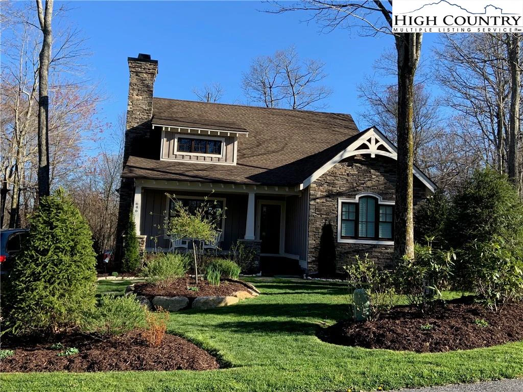 Image number 3 for the current listing
