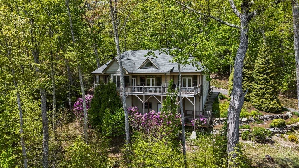 Image number 1 for the current listing