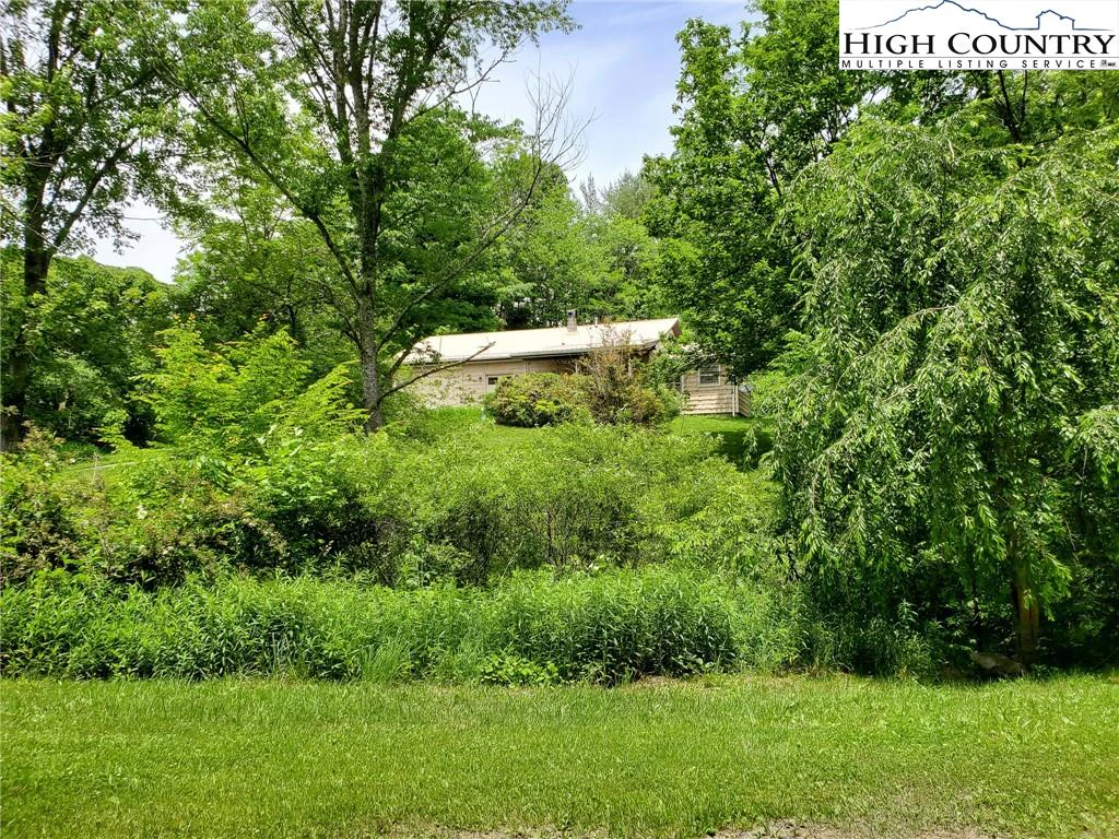 Image number 3 for the current listing
