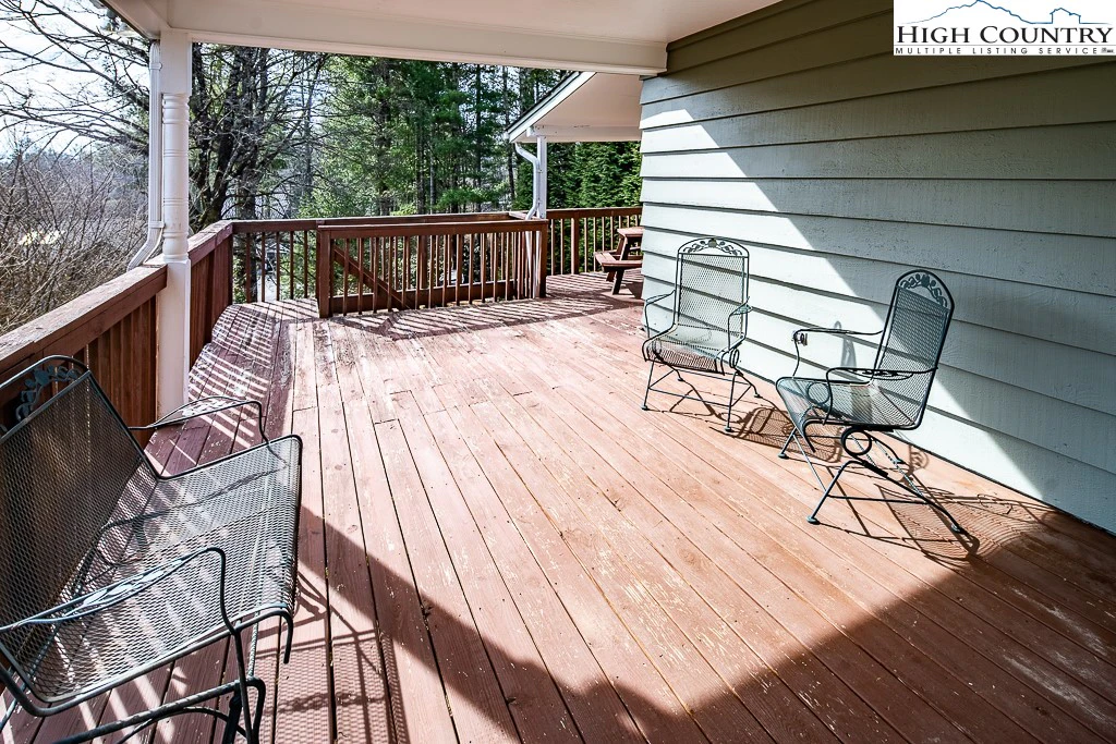 Image number 6 for the current listing