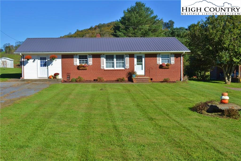 Image number 1 for the current listing