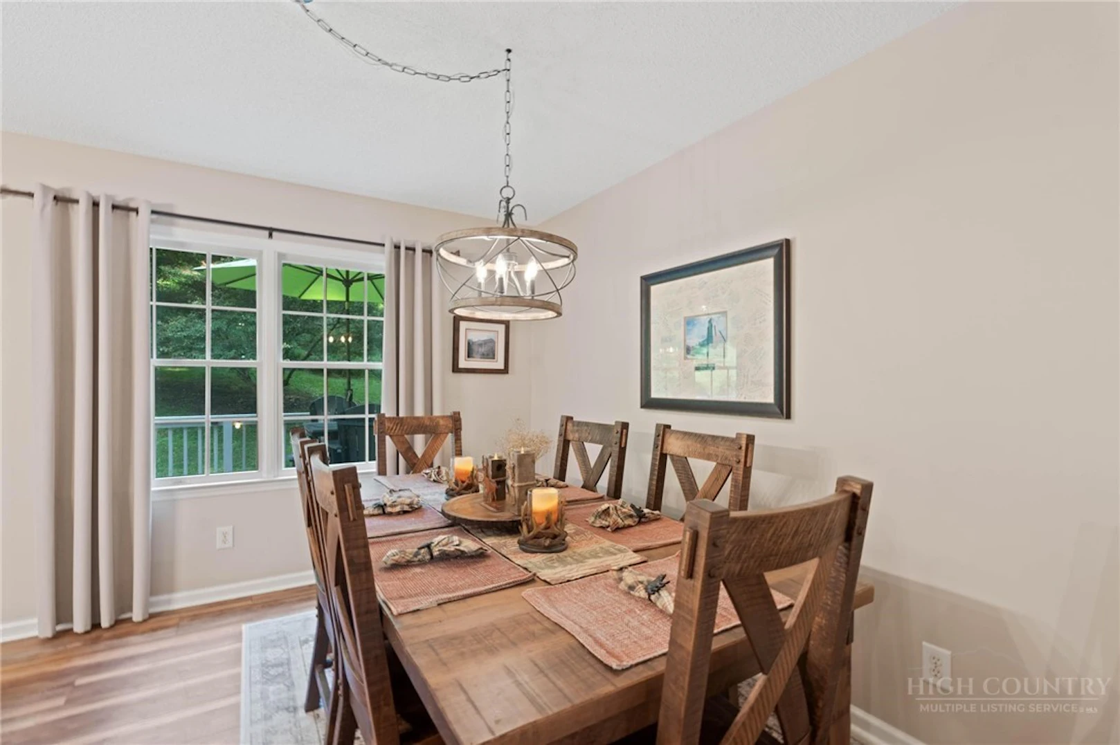 Image number 8 for the current listing