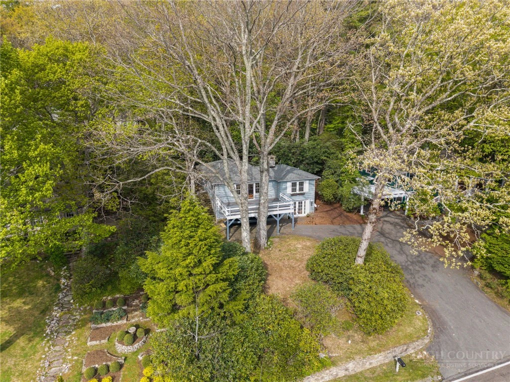 Image number 15 for the current listing