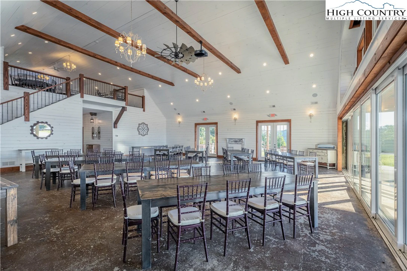 Image number 2 for the current listing