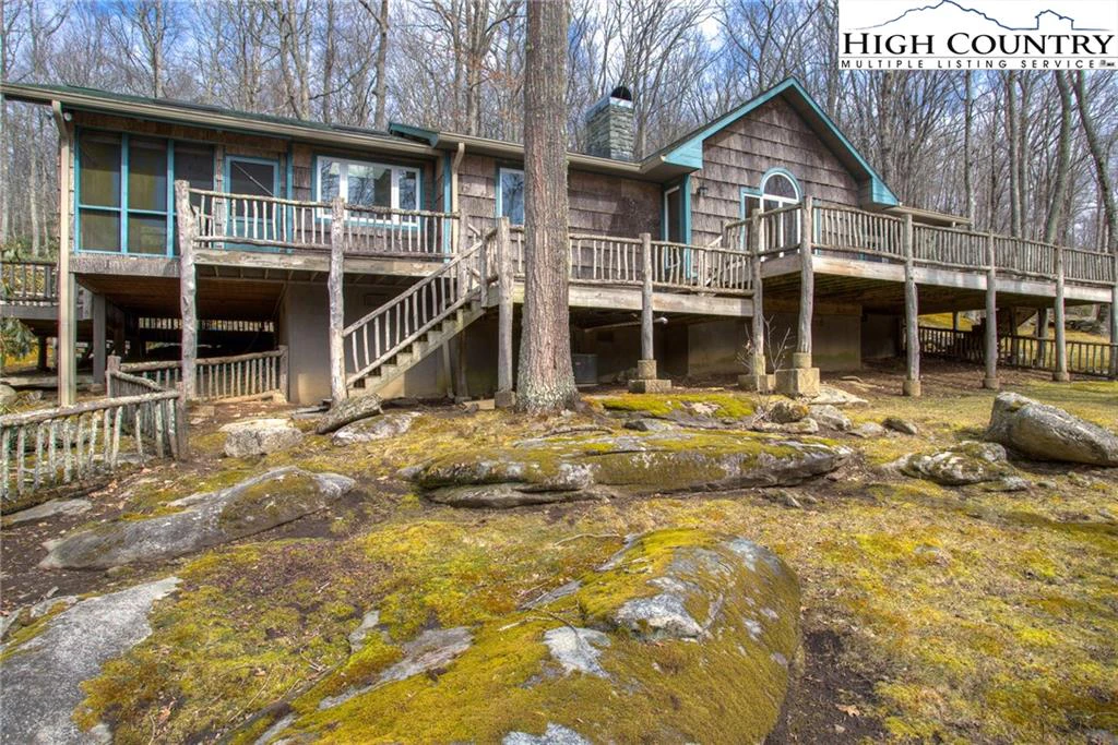 Image number 9 for the current listing