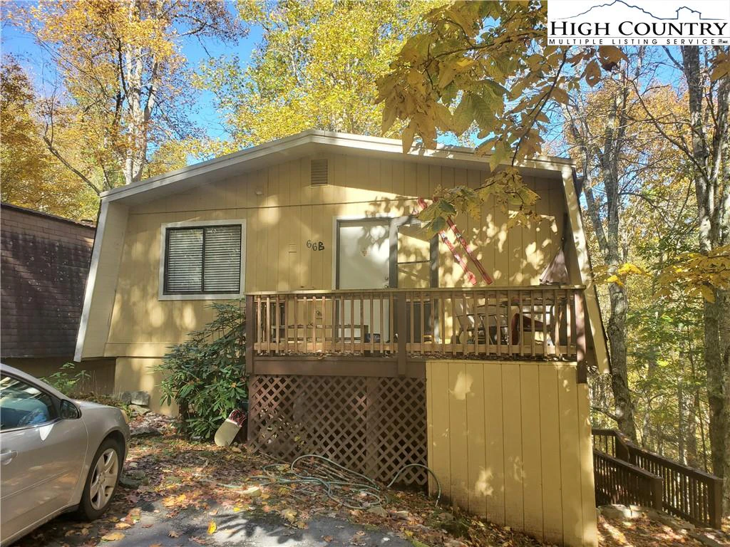 Image number 3 for the current listing