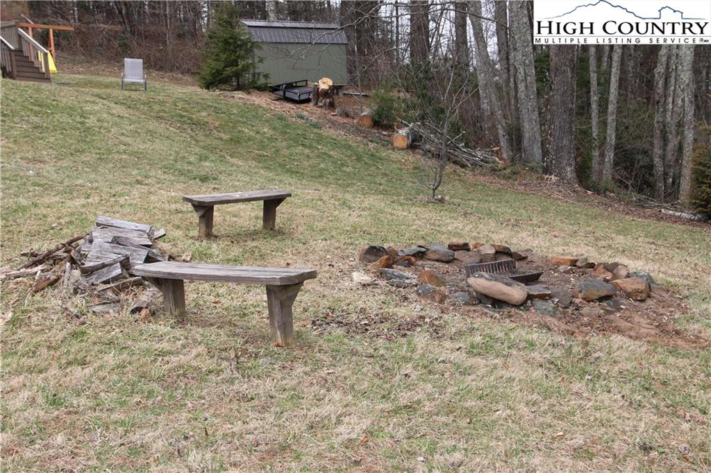 Image number 11 for the current listing