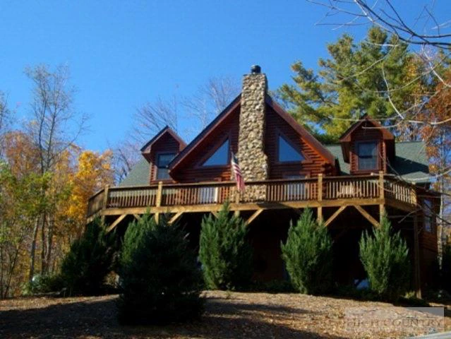 Image number 1 for the current listing