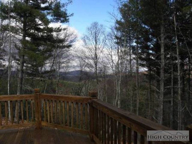 Image number 6 for the current listing