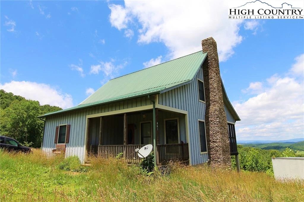 Image number 1 for the current listing