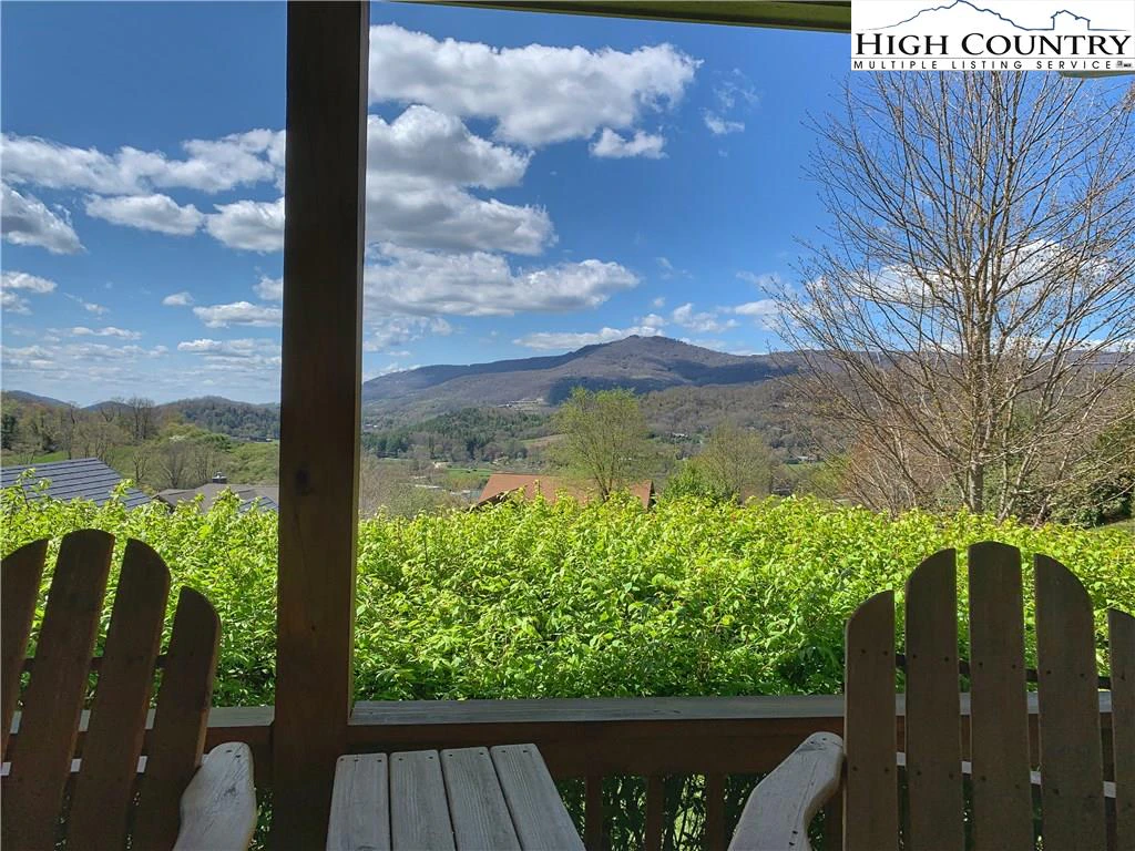 Image number 5 for the current listing