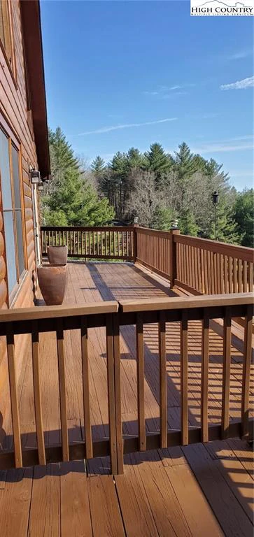 Image number 13 for the current listing