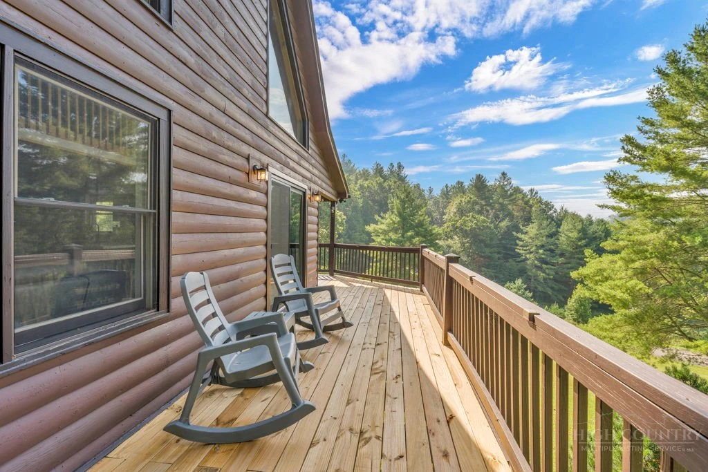 Image number 13 for the current listing
