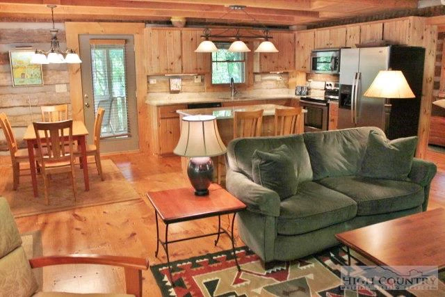 Image number 8 for the current listing