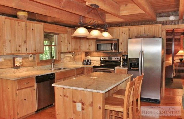 Image number 7 for the current listing