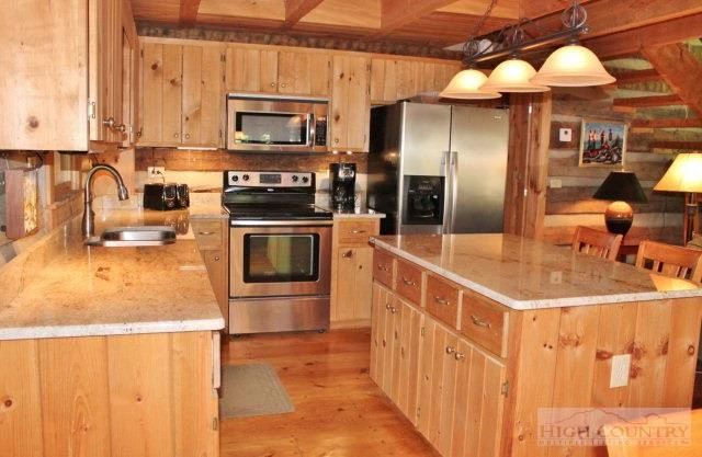 Image number 6 for the current listing
