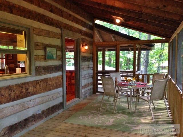 Image number 16 for the current listing