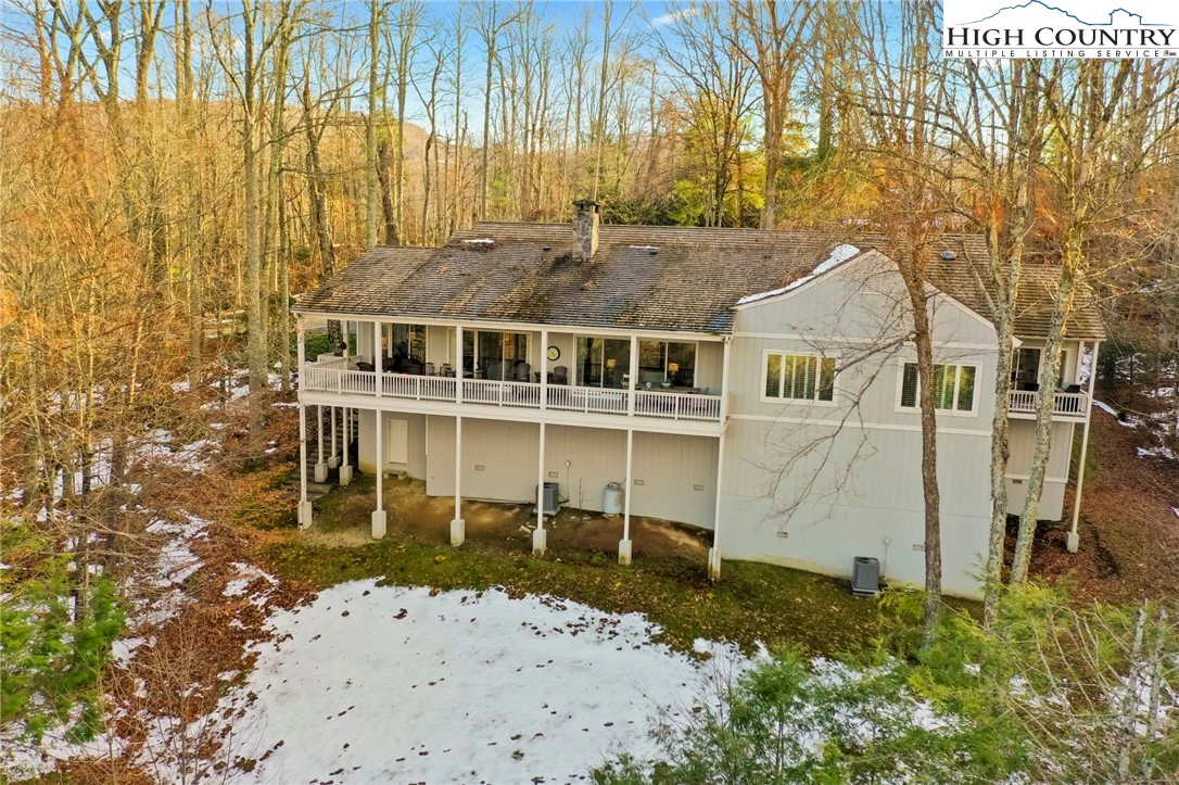Image number 22 for the current listing