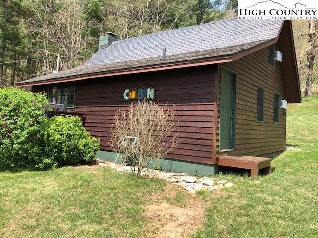 Image number 11 for the current listing