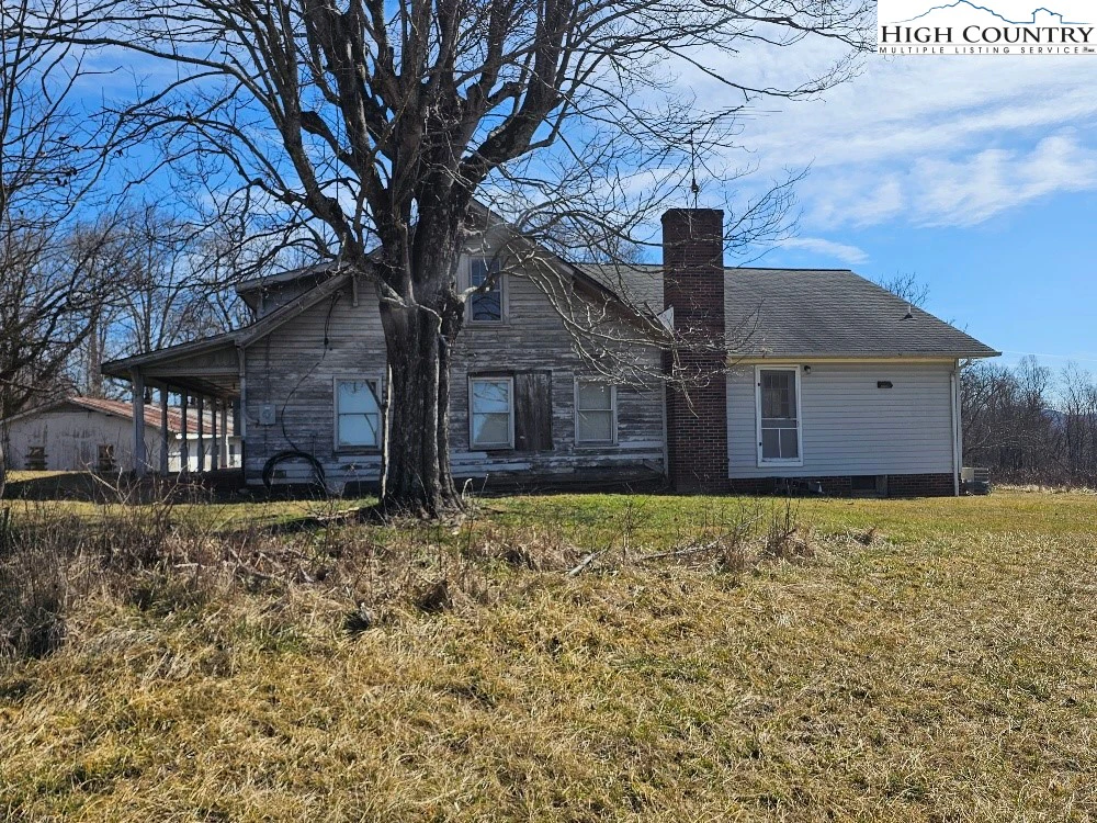 Image number 21 for the current listing