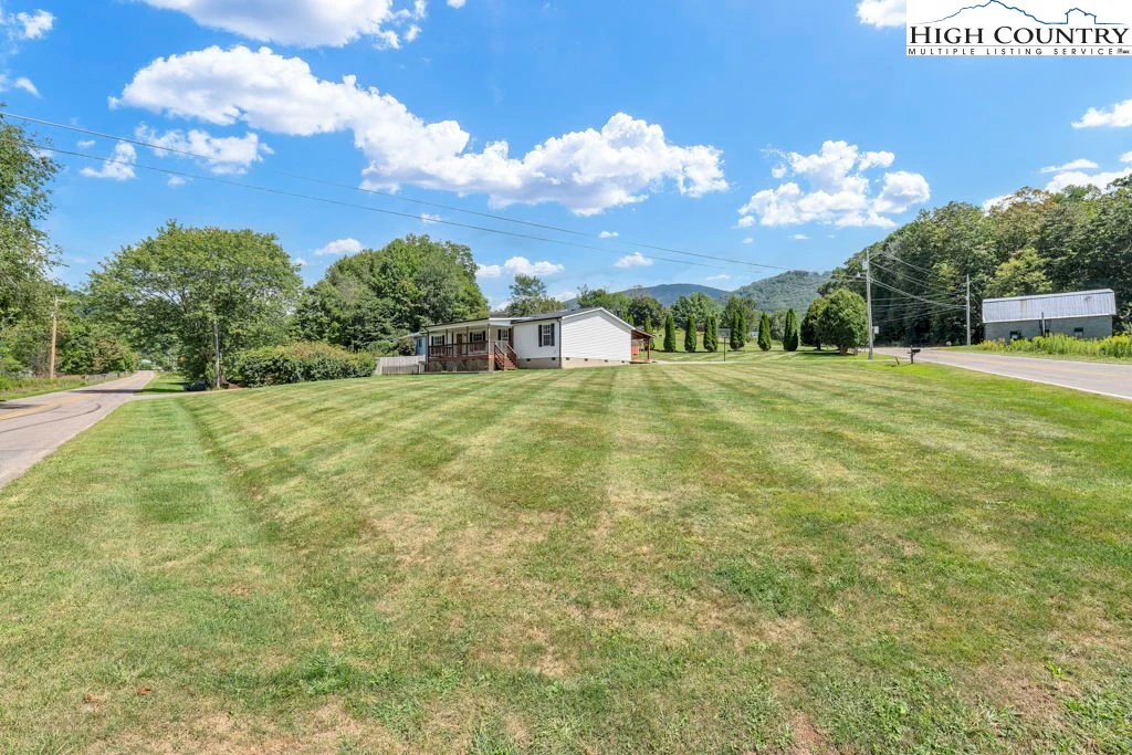 Image number 13 for the current listing