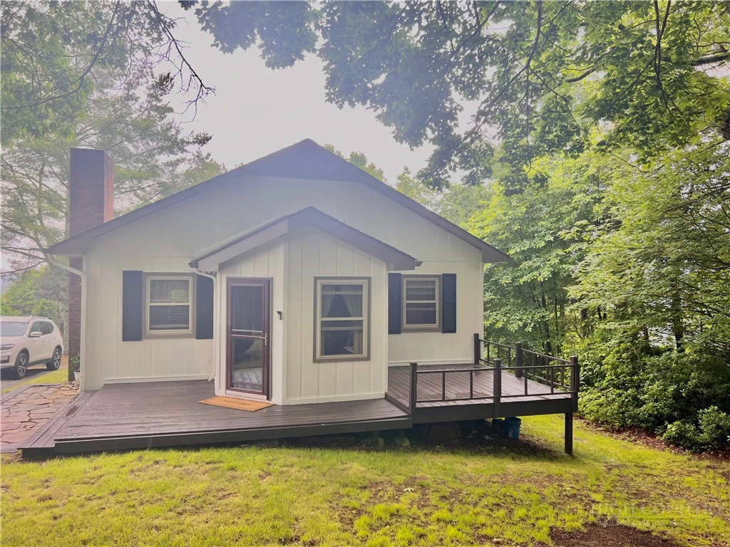 Image number 3 for the current listing