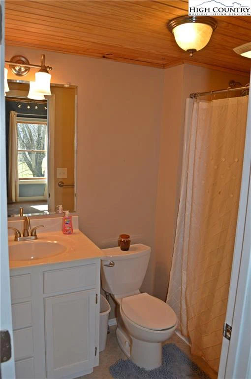 Image number 10 for the current listing