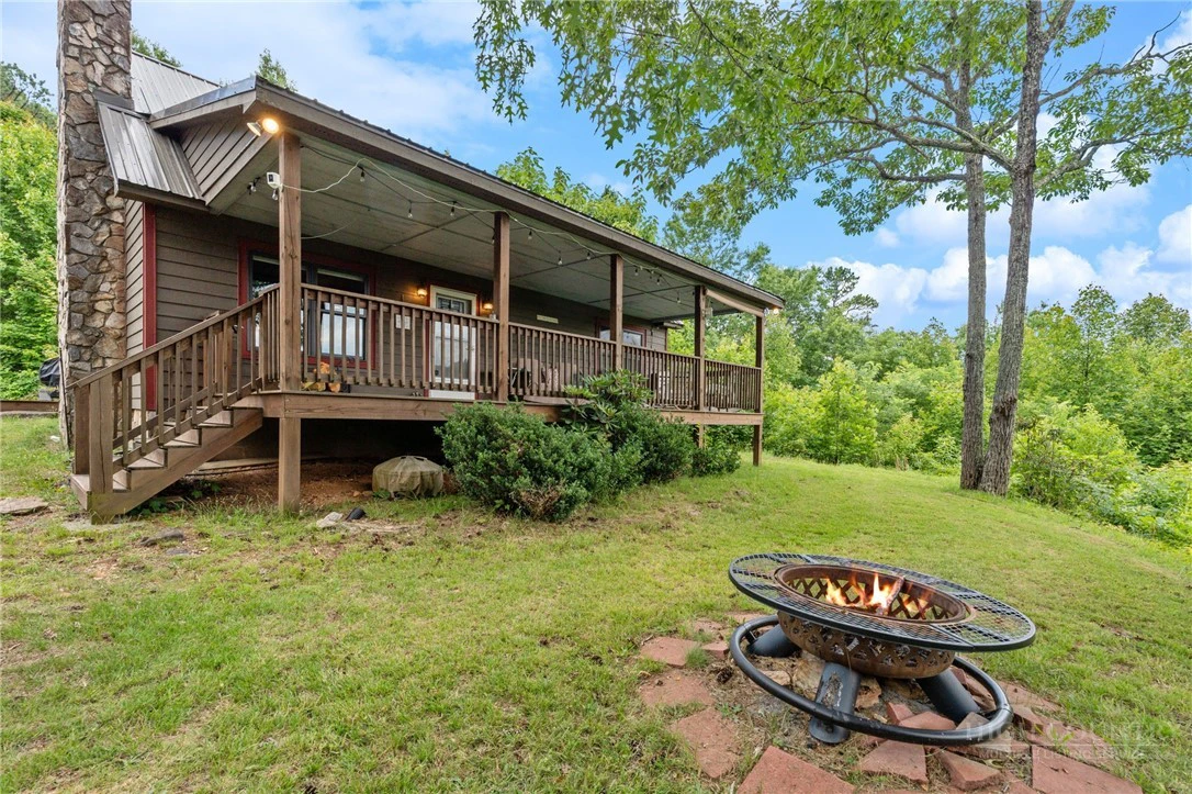 Image number 1 for the current listing