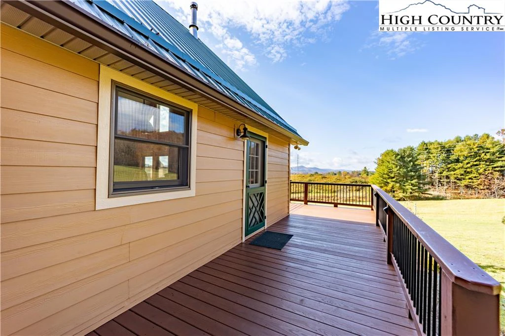 Image number 2 for the current listing