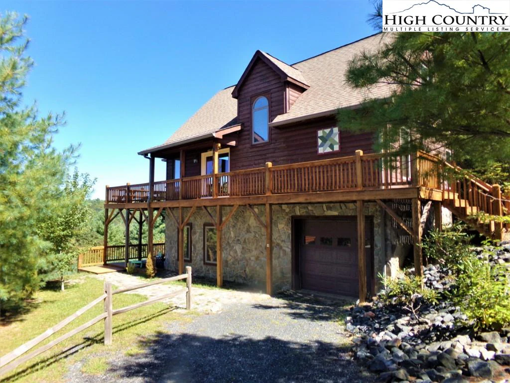 Image number 1 for the current listing