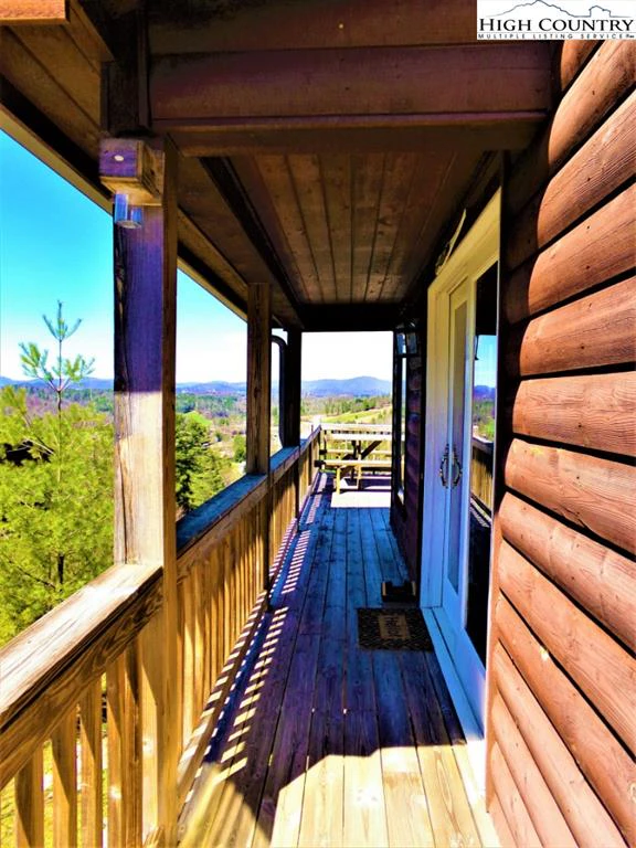 Image number 6 for the current listing