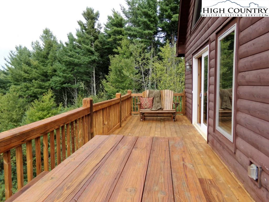 Image number 4 for the current listing