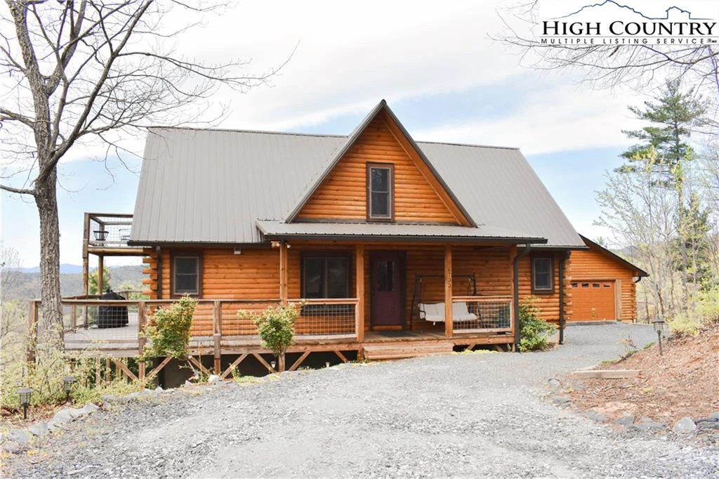 Image number 1 for the current listing