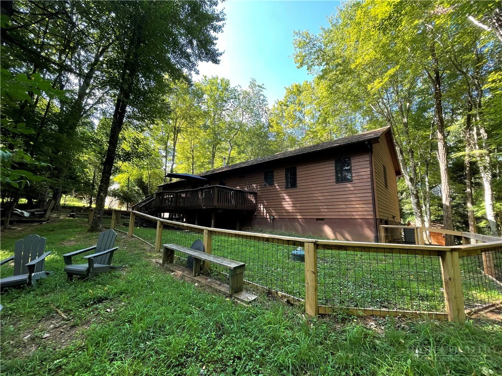 Image number 7 for the current listing