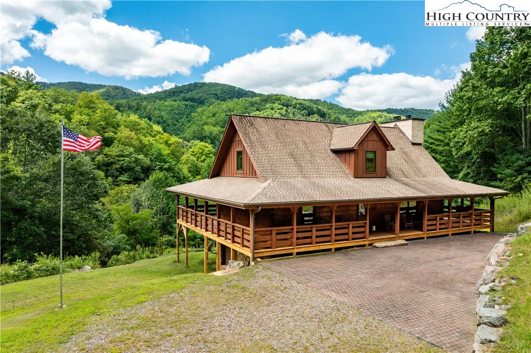 Image number 7 for the current listing