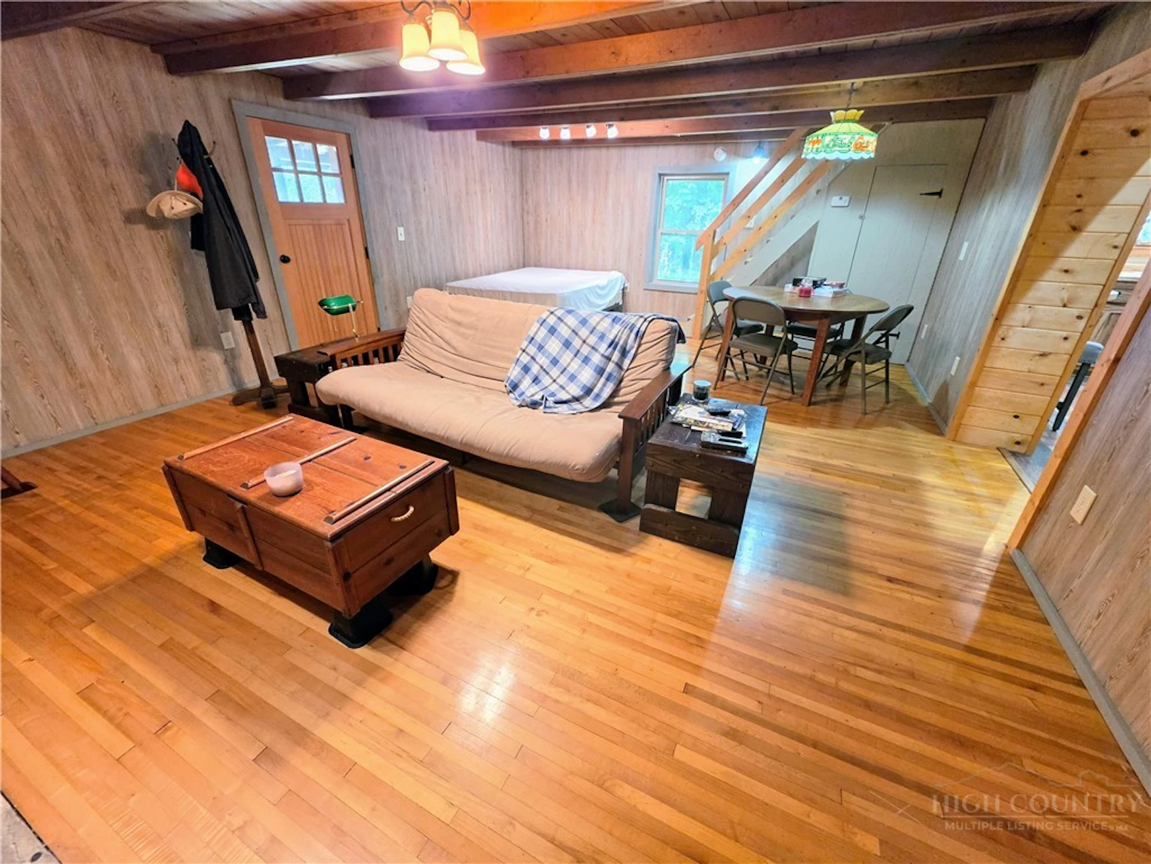 Image number 4 for the current listing
